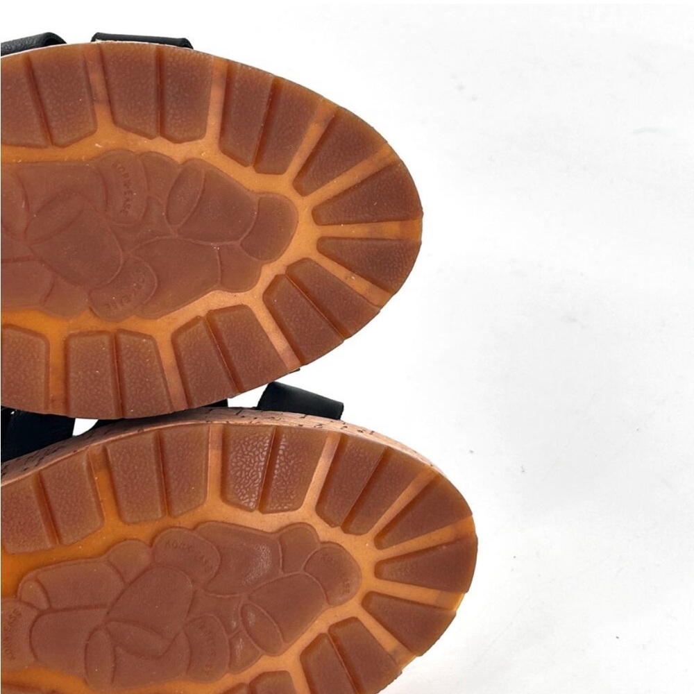 NWOT Kork Ease Camille Sandals in black.
Size 9. - Picture 4 of 4